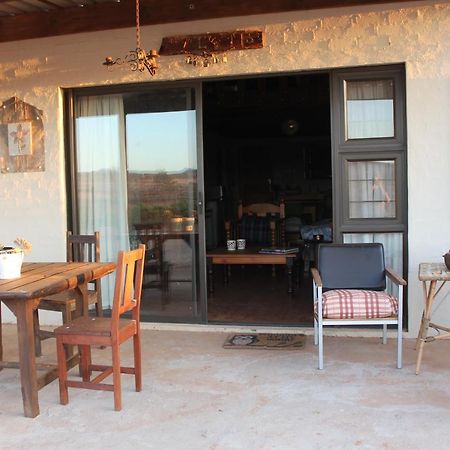 Pureplaas Self Catering Volmoed Oudtshoorn Klein Karoo Apartamento Exterior foto