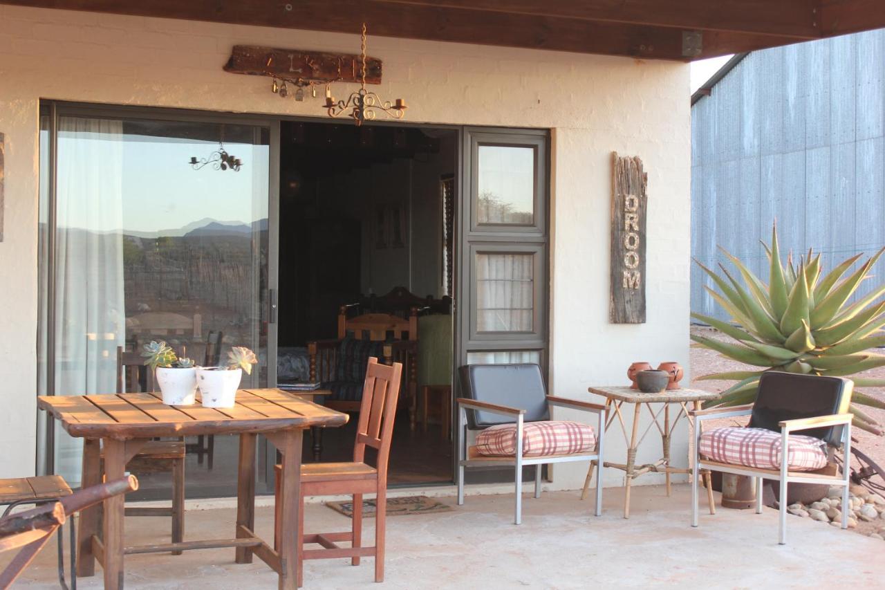 Pureplaas Self Catering Volmoed Oudtshoorn Klein Karoo Apartamento Exterior foto